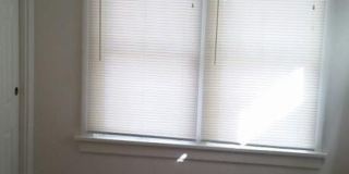 NICE 4-BEDROOM DUPLEX UNIT WITH GARAGE IN SUNNYSIDE! WATER, SEWER & TRASH INCLUDED! Gallery 12