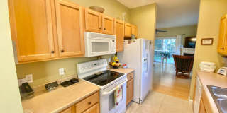 Furnished 2 or 3 bedroom condo Essex Junction SHORT TERM LEASE Gallery 1