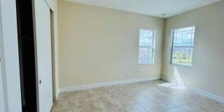 5199 Liberty Lane Gallery 24