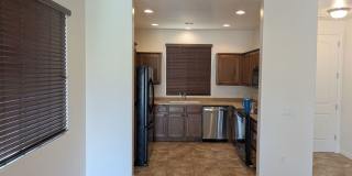 Easy Living in Coral Canyon! 3 Bedroom Home Gallery 4