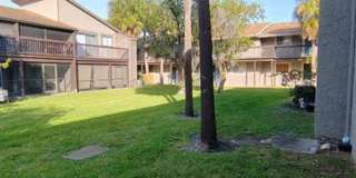 Charming 1 Bedroom / 1 Bathroom Condo – First Floor Unit with Florida Room in a Gated Community. Gallery 11