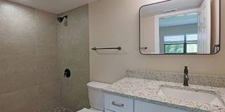 $250 OFF FIRST MONTH RENT!! Affordable & Newly Remodeled 1-Bedroom in the Heart of Fort Myers! Gallery 15