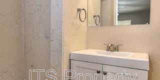 6565 S. Land Park Drive Gallery 45