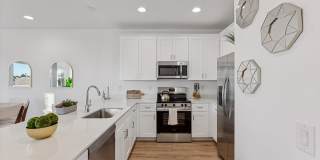 Rev3 at Encanto West Townhomes for Rent Gallery 6