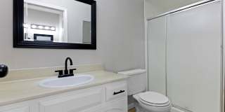 The Lenox Apartment Homes Gallery 60
