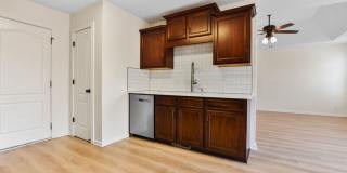Pet Friendly Three Bedroom with Bonus! Gallery 12