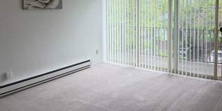 1 Bed / 1 Bath Houghton condo in Kirkland $1,795/month 1 Bed / 1 Bath Houghton condo in Kirkland $1,795/month Gallery 3