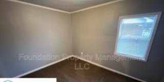 2412 Gentry Avenue Gallery 14