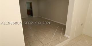 140 Royal Palm Rd Gallery 10