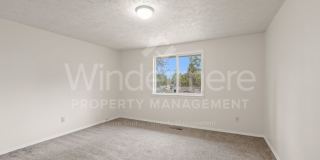 Charming 4-Bedroom Home with Garage & Spacious Yard! Gallery 14