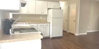 12904 HURON Drive Gallery 17