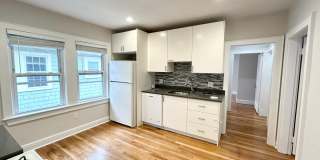 Mission Hill Modern 4bed Apartment  with laundry - September 1 move in Gallery 3