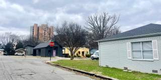 Fully updated, walking distance to UAMS Gallery 3