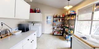 WALK TO SDSU! 5 bed 2 bath House w/ A/C Gallery 11