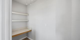 1195 VILLAGIO CIRCLE Gallery 12
