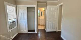 Two bedroom 1 bath home Gallery 10