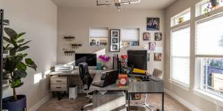 Luxury Living in The Farm with Private Backyard & Finished Basement! Gallery 31