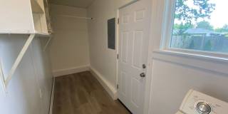 Lovely Ranch style home with park like rear fenced yard, Commonwealth lake Park just around the corner. Gallery 28