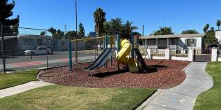 34 Grube St Gallery 10