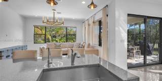865 SW 113th Ln Gallery 7