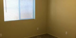 3 bedroom Townhome in Desert Sky! Gallery 10