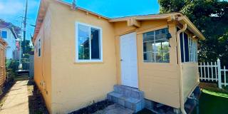 Welcome to your beautiful beach cottage, perfectly situated in Ocean Beach! Gallery 11