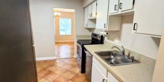 Spacious North Bethesda 3BR with Private Patio & Resort-Style Amenities Gallery 5