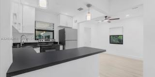 5220 SW 6th St Gallery 44
