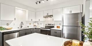 Silver Oak Apartments Gallery 3
