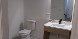 4731 North Western Avenue Gallery 16