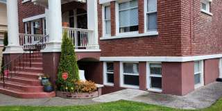 Elliott Hall Apartments Gallery 3