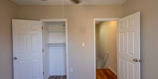Charming 2BD/1BA Townhome in Patterson Park, MD! Gallery 19