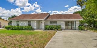 **3/2 House in San Carlos - Huge fenced backyard - City Water** Gallery 1