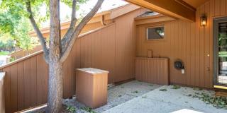 Beautiful Townhome in Central Colorado Springs! Gallery 37