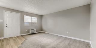 Parkwood Plaza Gallery 19