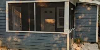 Rare.....One Bedroom One Bathroom Unit Available In Midtown! Gallery 13