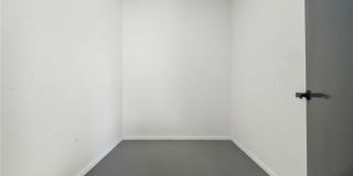 506 S Melrose Street Gallery 24