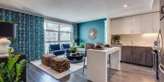 Windsor Queen Anne Gallery 14