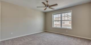 Like new townhome for RENT May 2026 3bd2ba2car garage end unit Gallery 7