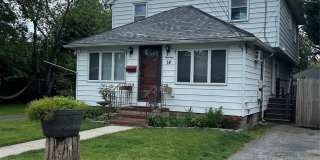 14 Walnut Avenue E Gallery 1