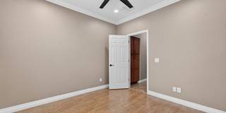 8812 W Myrtle Avenue Gallery 57