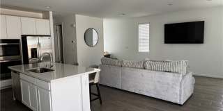 949 Ferodale Avenue Gallery 18