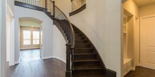 220 Evening Sun Drive Gallery 1