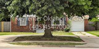 Move-In Special *1/2 Your First Month's Rent* Wonderful 3BD/2BD Home minutes away from Quail Springs Mall & Chisholm Creek. Gallery 1