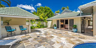 5 BR Executive Home with Pool in prestigious Kahala! Pet Friendly! Gallery 4