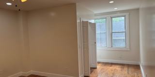 Great 1st Floor Duplex in Squirrel Hill! Available NOW! Gallery 26