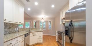 Gorgeous one story 4 Bedroom home in Mount Pleasant Gallery 17
