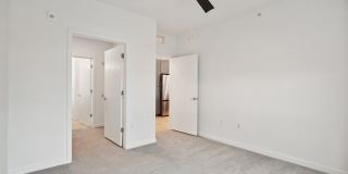 Sabine Gallery 34