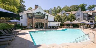 Highland Square Gallery 18