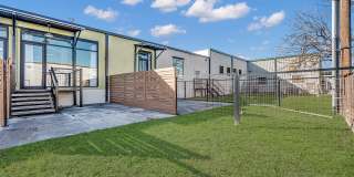 3363 East Commerce Street Gallery 17